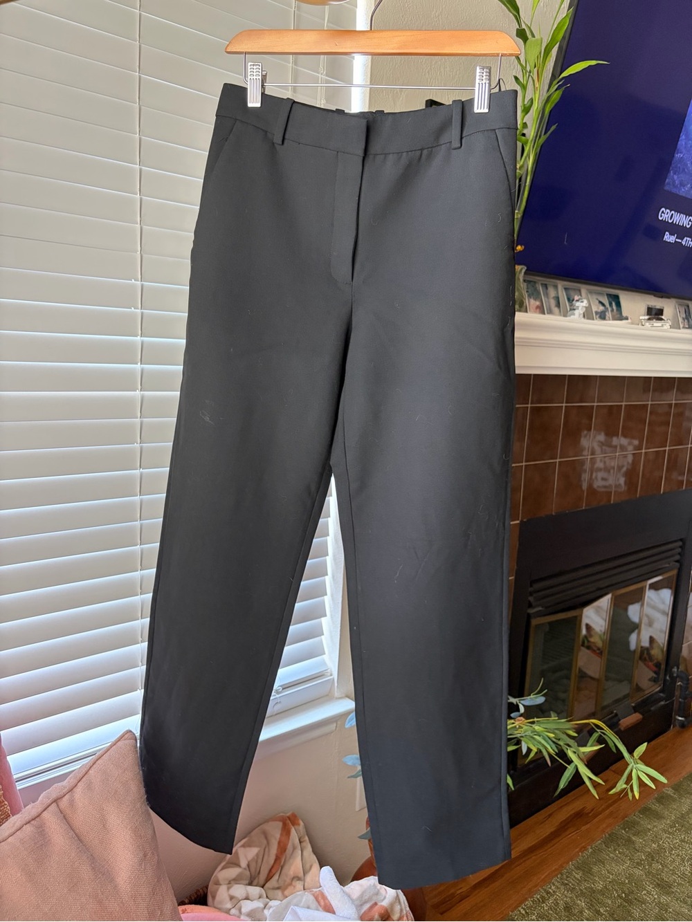 Babaton Black Straight-Leg Tailored Pants